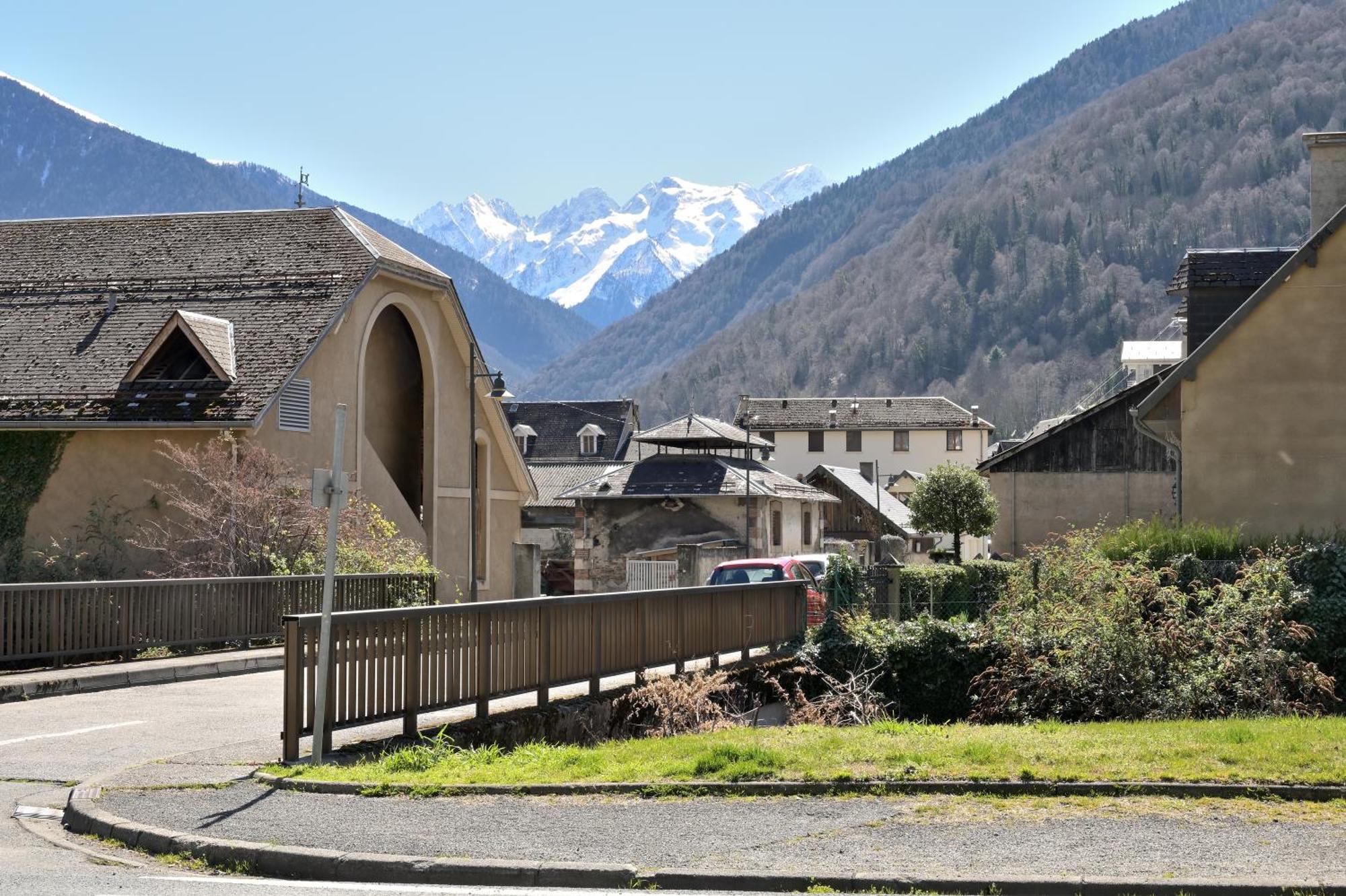 Les Rosiers Vila Bagnères-de-Luchon Exterior foto